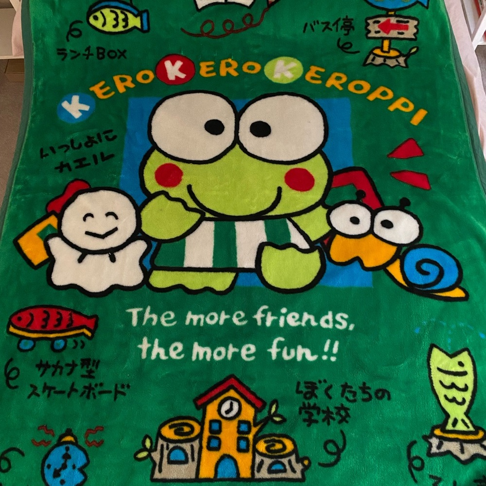 Kerokerokeroppi kids blanket